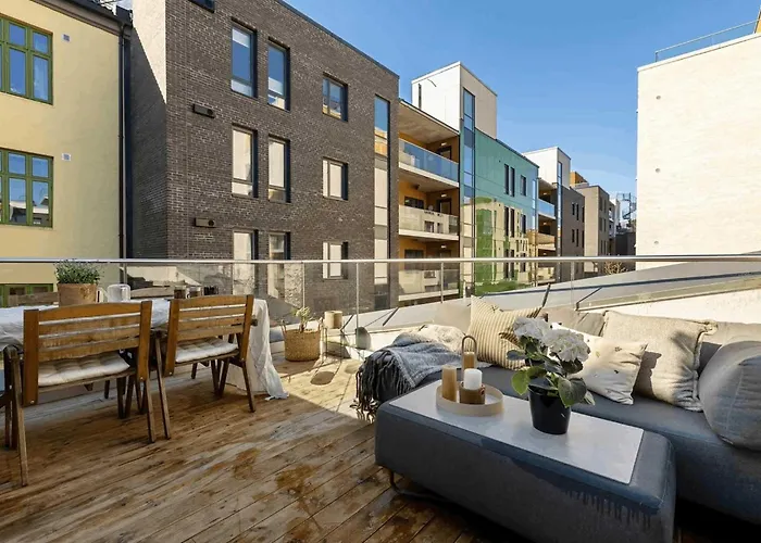 Unikt Townhouse Med Takterrasse Pa Gruenerlokka